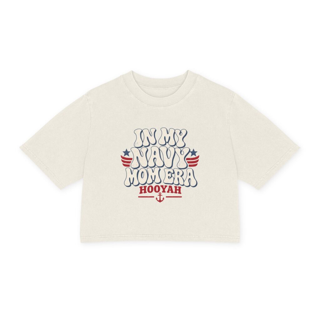 In My Navy Mom Era Women's Cropped Tee