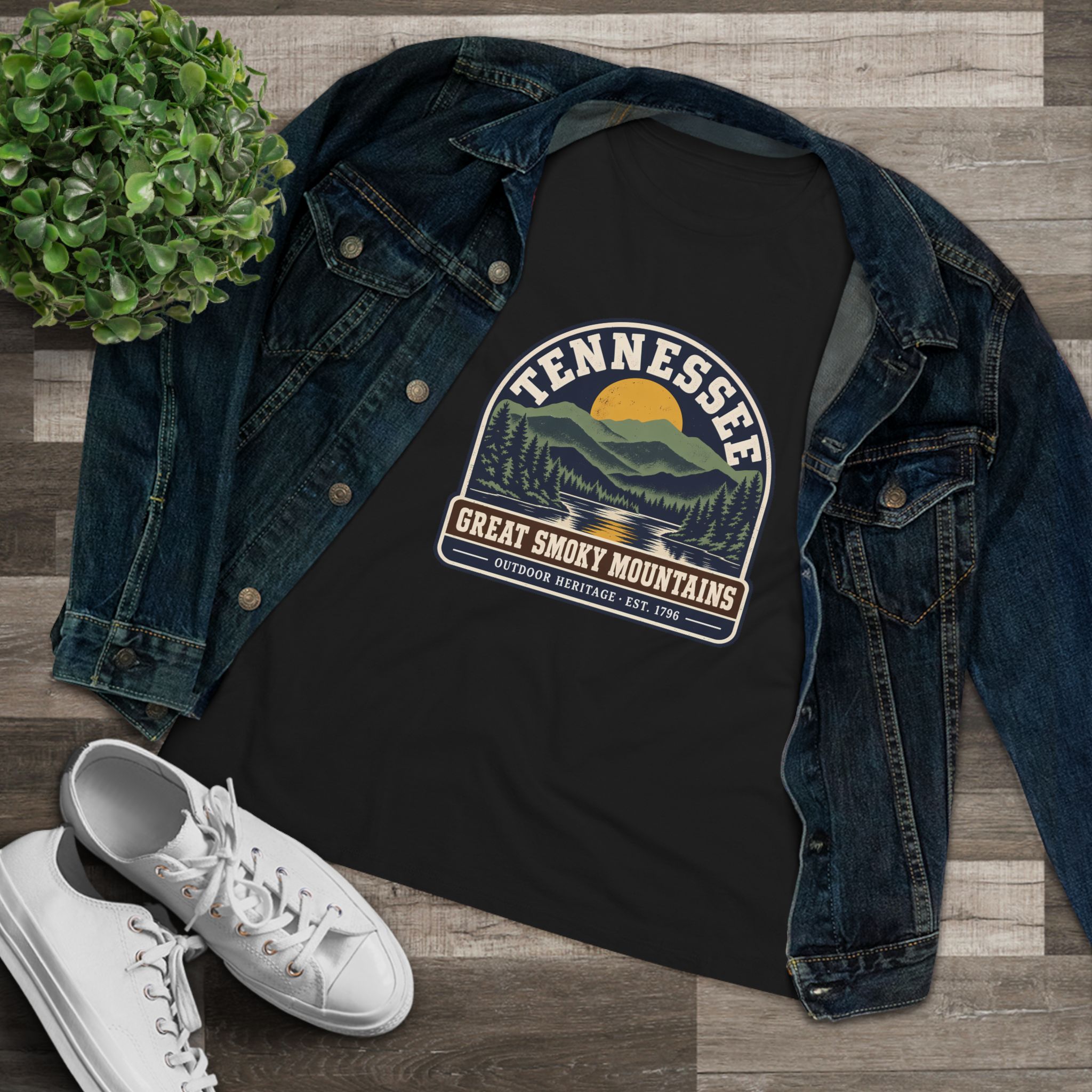 Tennessee Great Smoky Mountains Women's Relaxed Tee in Black