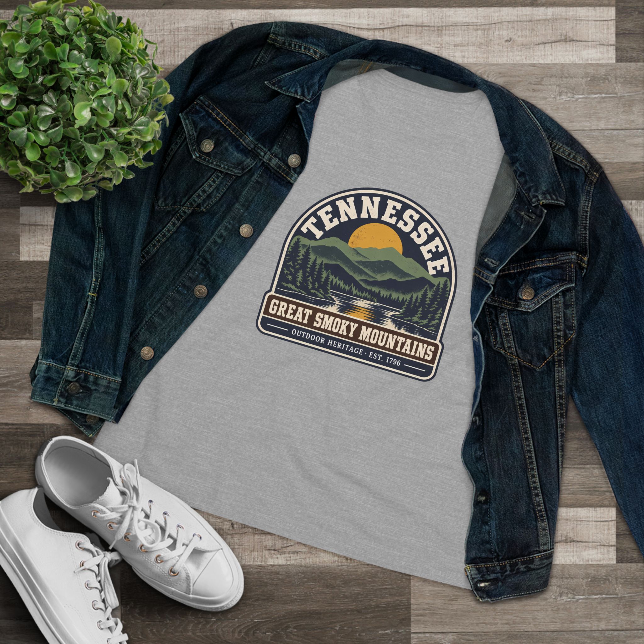 Tennessee Great Smoky Mountains Women's Relaxed Tee in Athletic Heather